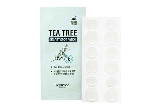 mieng-dan-mun-skinfood-tea-tree-secret-spot-patch